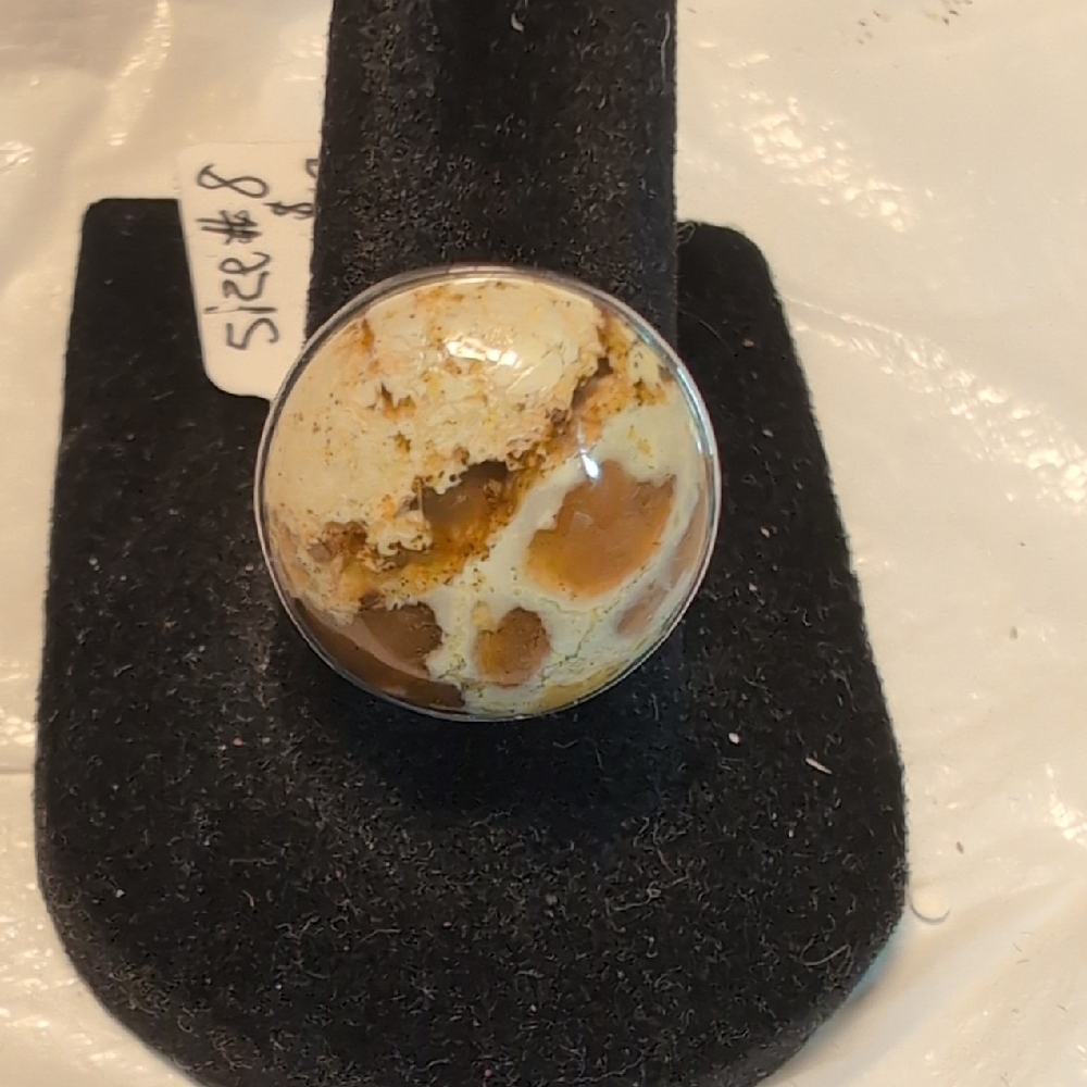 Unique Madigascar Opal Stone Ring. - image 1